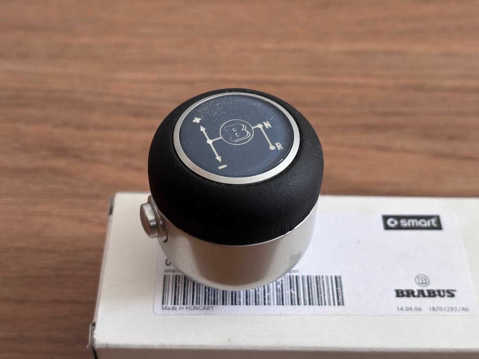 Smart Roadster / Smart Fortwo - Punho / Manete Mudanças BRABUS - NOVA