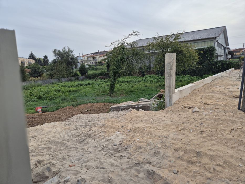 Vendo lote terreno centro Arrifana
