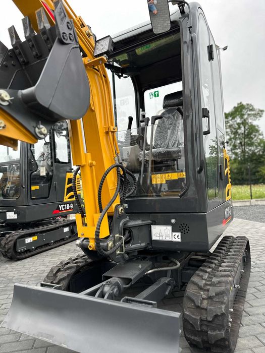 Mini koparka NEX YUCHAI YC18-9 Nowa minikoparka nex