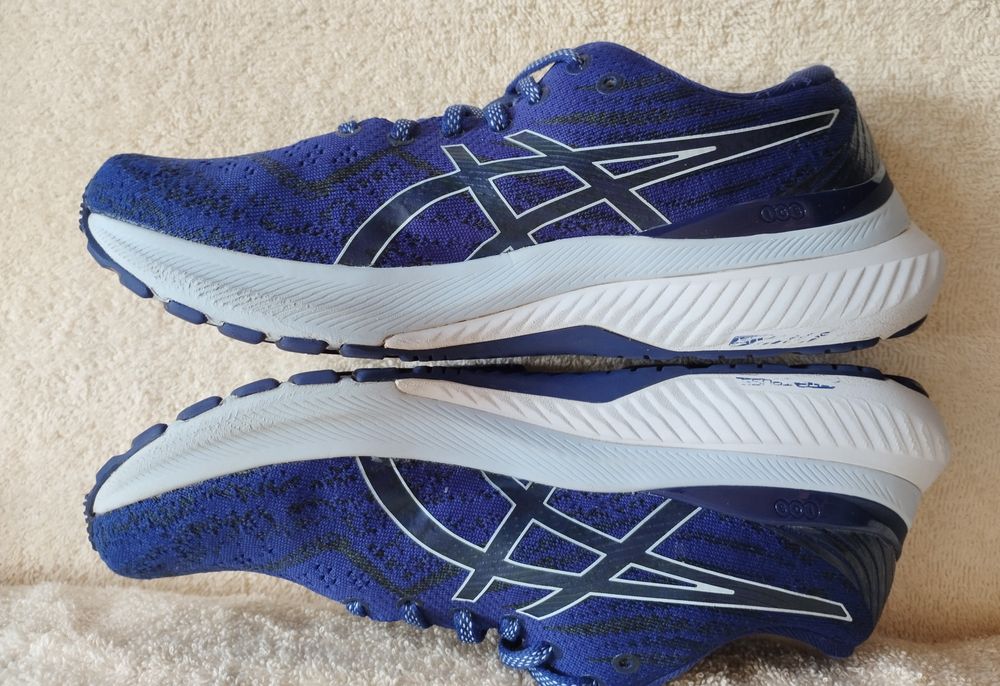 ASICS Gel Kayano 29 40р. 25,5см кросівки
