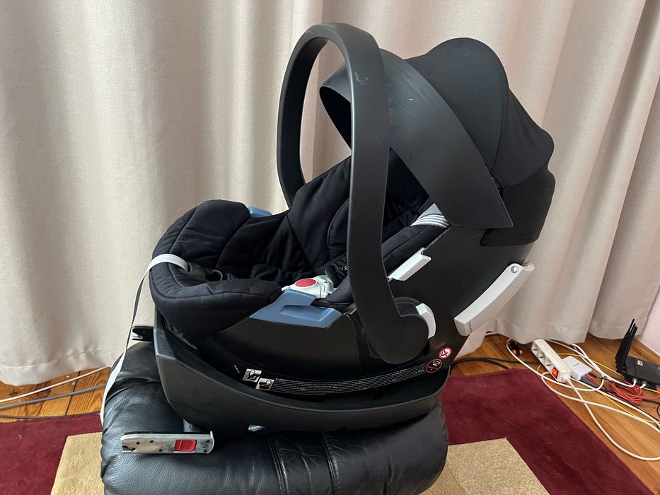 Cybex Aton 4 + база ISOFIX (Cybex Base 2-Fix)