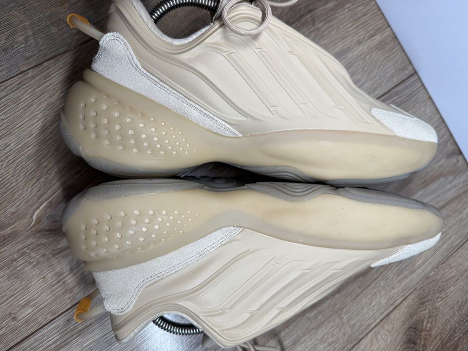 Кросівки Adidas Ozrah