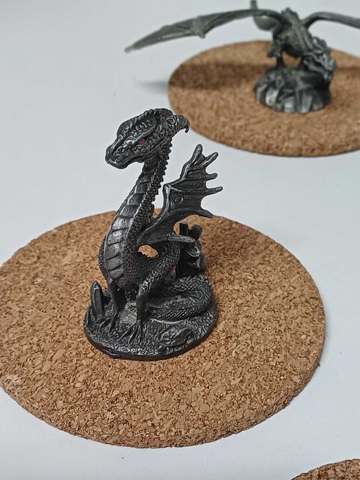 Dragões Místicos em chumbo 8 unidades