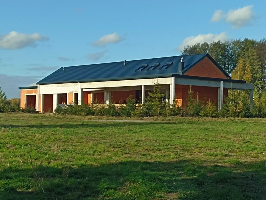 Budowa  domów, usługi budowlane