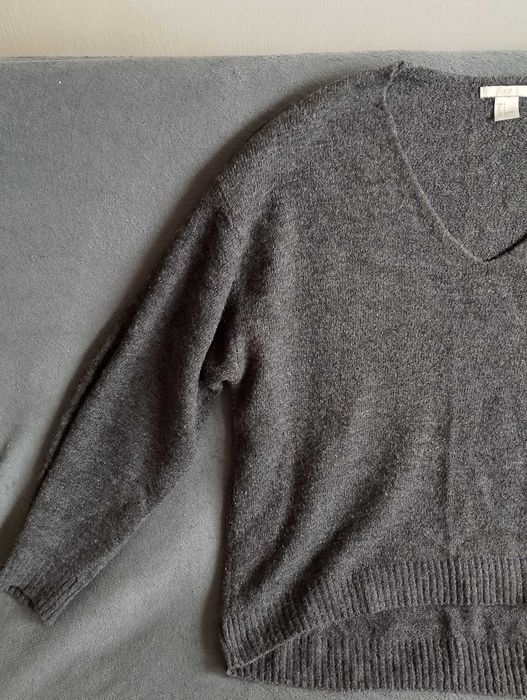 H&M. Sweterek damski.
