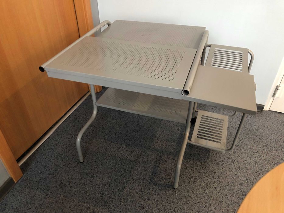 Stolik / biurko komputerowe metalowe IKEA