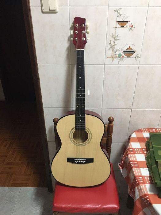Guitarra semi nova