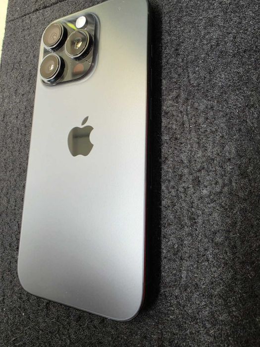 Iphone 16 Pro - 128Gb como novo