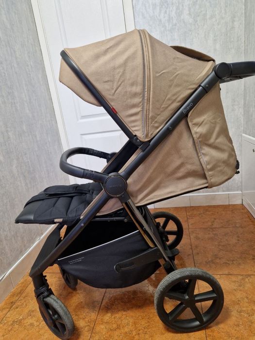 Продам Коляску Carrello Bravo