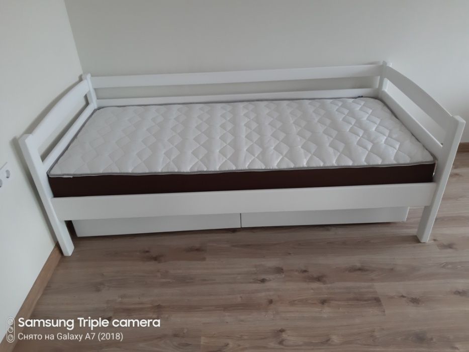 Кровать односпальная полуторная Лиза, кушетка из массива дерева, нота ...