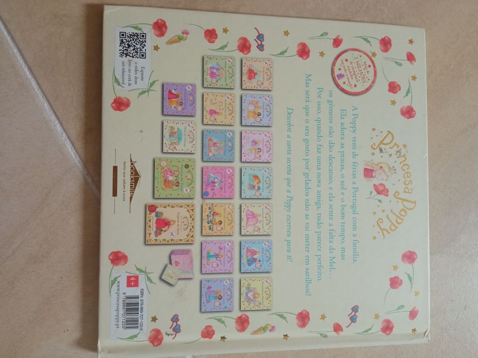 Livro da coleção Princesa Poppy