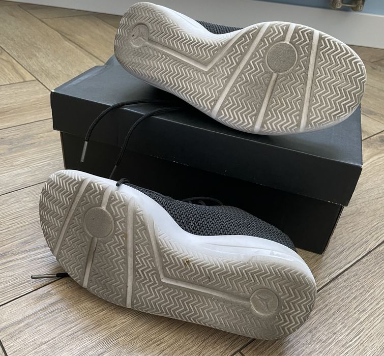 Jordan Eclipse rozmiar 36,5 (23,5 cm)