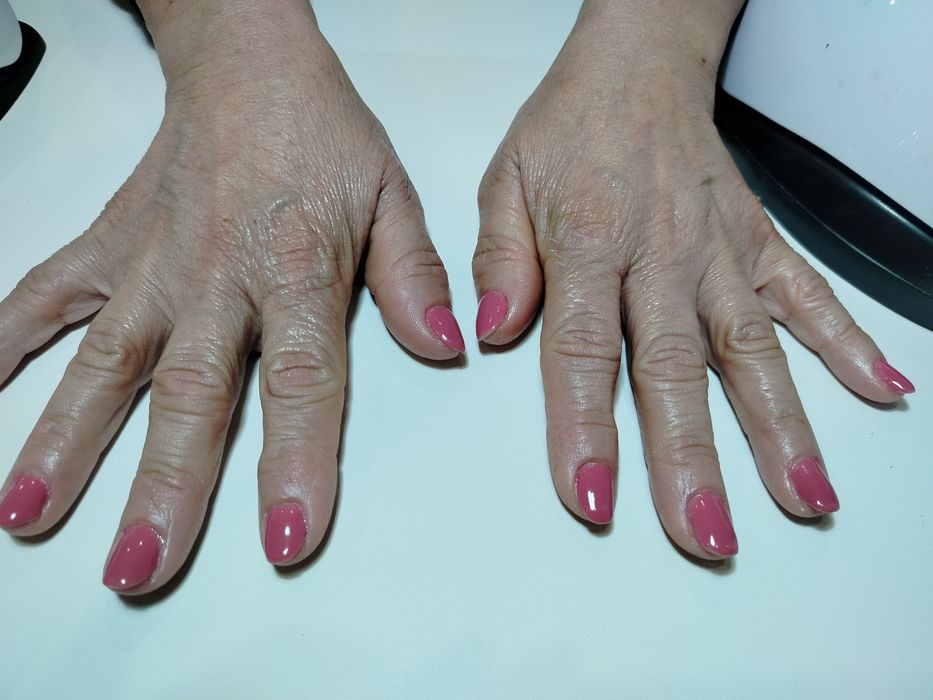 Unhas linhas aqui