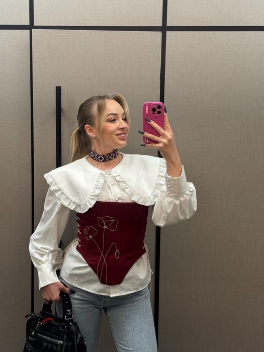 Авторський апсайкл-корсет від Аліни Гніденко