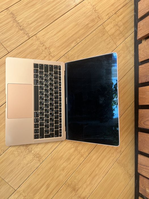 Apple Macbook Air 13” 2018 Retina RAM 8Gb SSD 120Gb