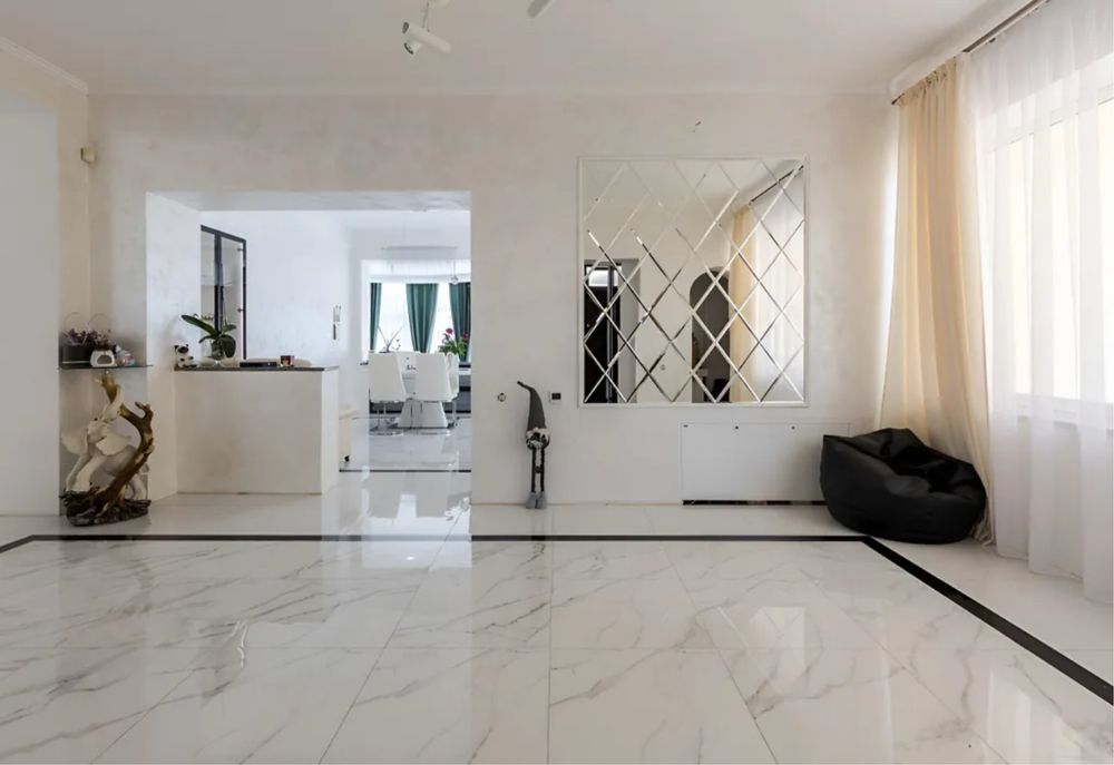 Продаж будинку Брюховичі