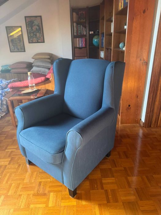 Belíssimas poltronas azuis - 2 unidades disponíveis
