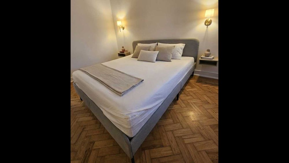 Cama de casal IKEA SLATTUM, cinza claro, 200 x 140