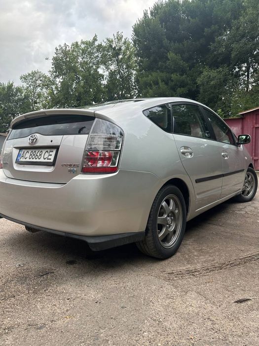Продам Toyota Prius 2005 гібрид