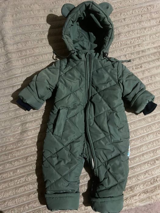 Продаю комбинезон цвет хаки 80 размер