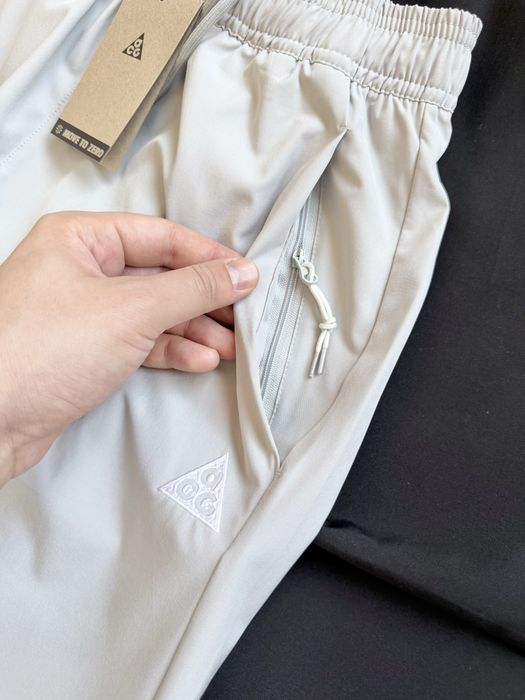 Широкі штани Nike ACG Nylon 2026