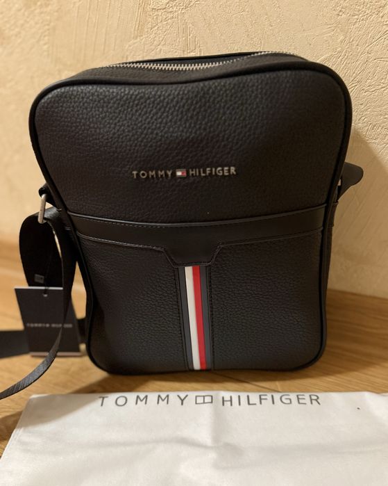 Сумка чоловіча через плече чорна