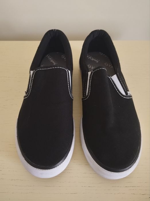 Чоловіче взуття .