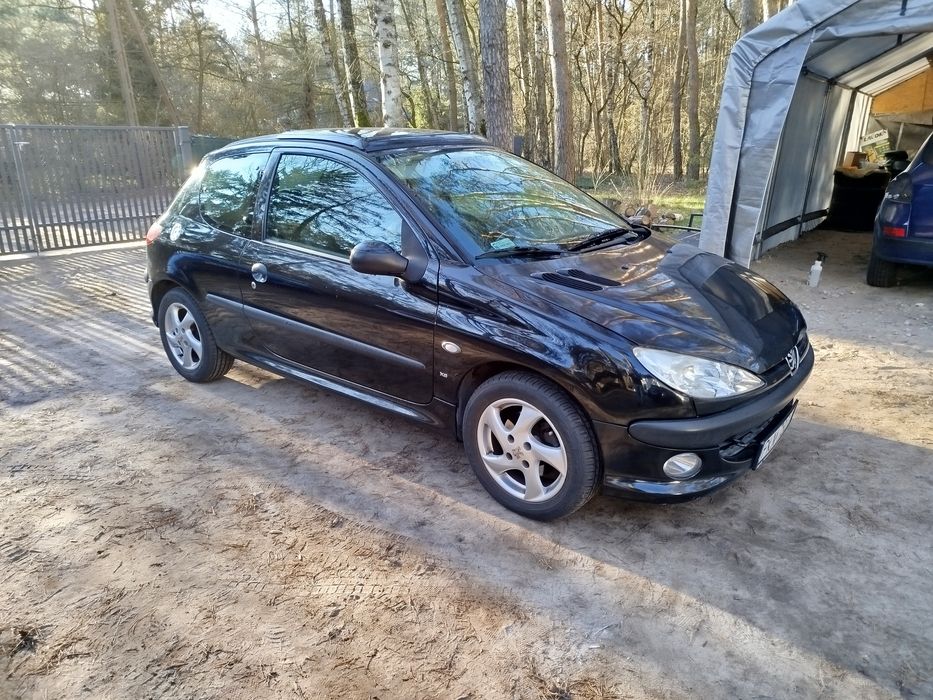 Peugeot 206 1.6 benzyna/ długie opłaty/ zamiana
