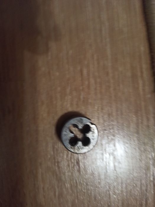 Продам лерки плашки