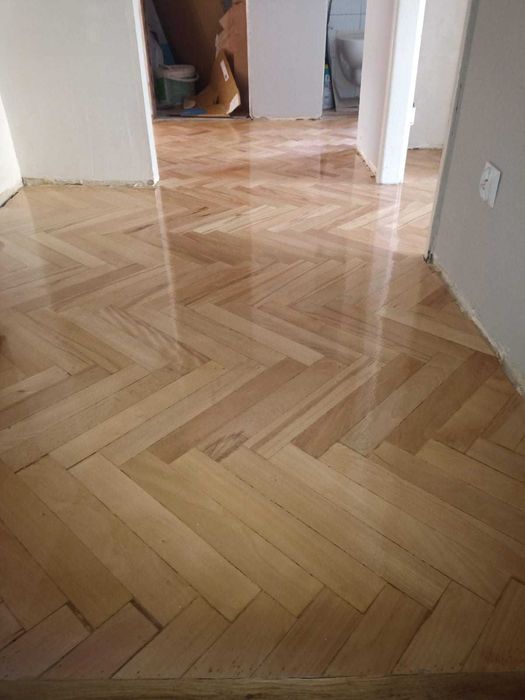 Cyklinowanie parkietu desek schodow