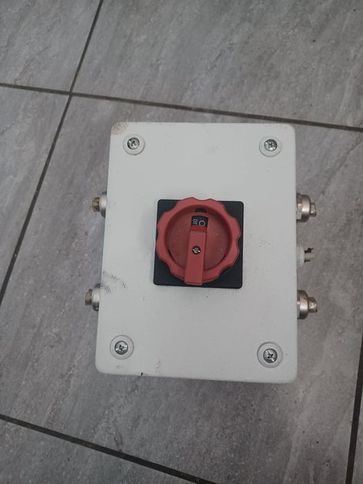 Silnik elektryczny  7.5kw vem z wlacznikem