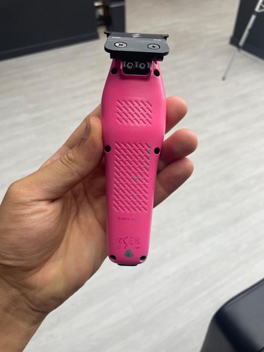 Máquina de acabamento Supreent rosa