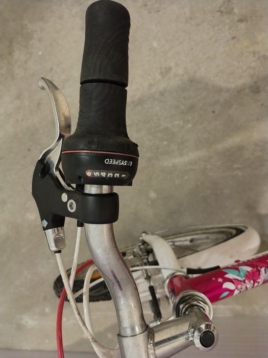 Rower B'Twin Mistigirl 500 20"