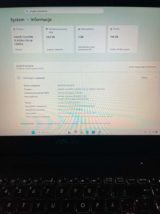 Laptop Asus R570ud