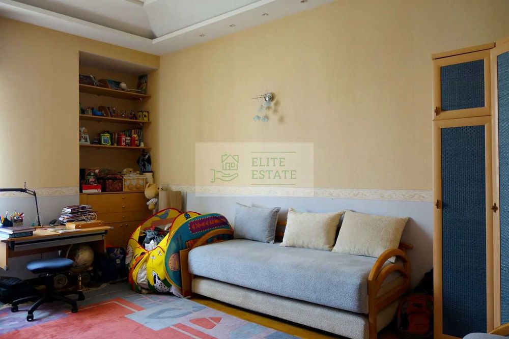 Оренда пентхаусу 406 м² в центрi Києва, вул. Шота Руставелі