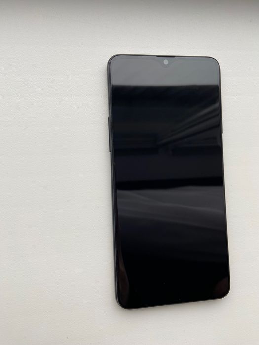 Телефон Samsung A20s