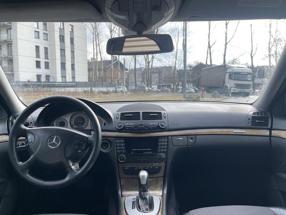 Mercedes-Benz W 211 2.2 Reserwacja do 28