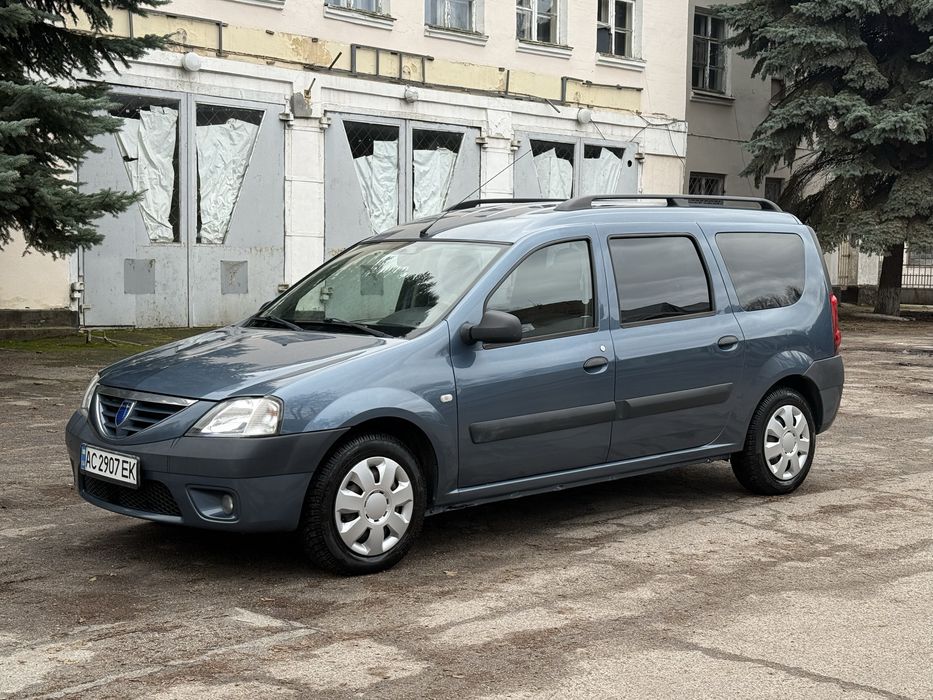 Продам       Логан