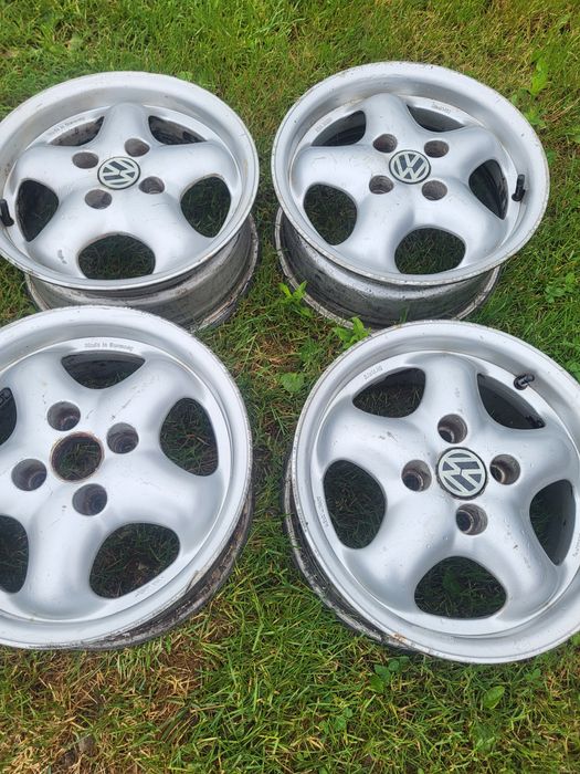 Продам титани R14 /100