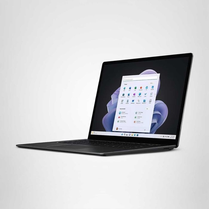 Microsoft Surface Laptop 5 13.5” тач i7-1255U 16/512 1.3кг 18год метал