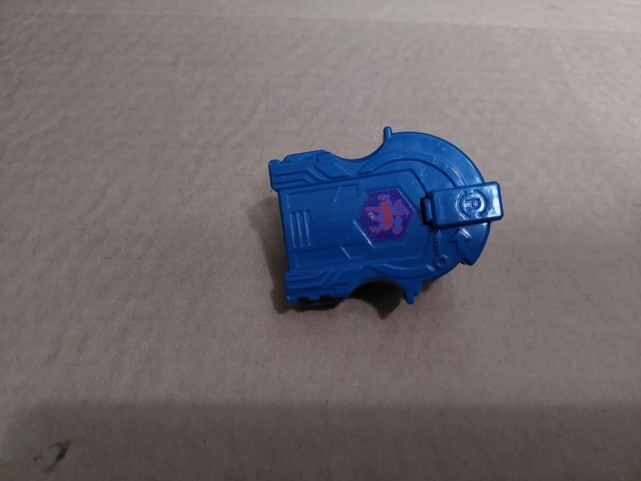 Beyblade lançador