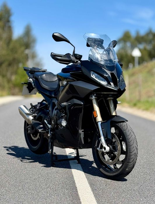 BMW S1000XR Triple Black