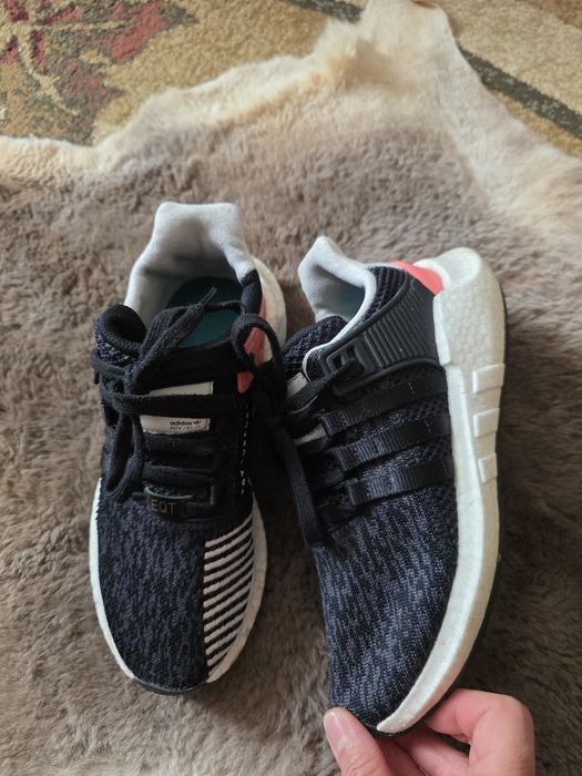adidas EQT Support 93/17 „Core Black / Turbo Red”