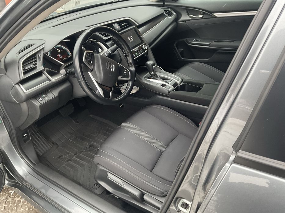 Продам Honda Civik 10 покоління - 1.6 L  i -VTEC MT 125 к с