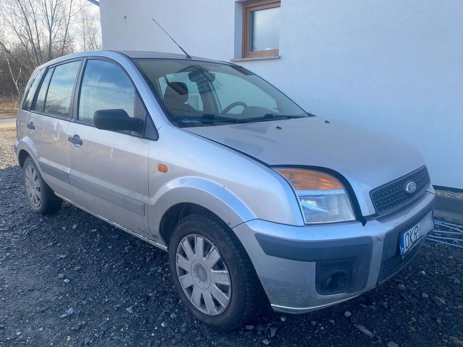 Ford Fusion Ford Fusion 2008/2009 1,4 benzyna, uszkodzony