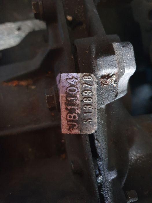 Caixa de velocidades renault 1.9d jb1104
