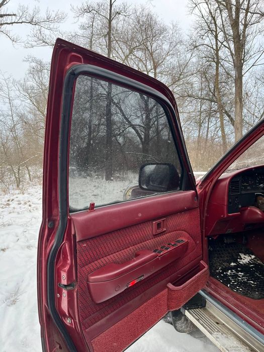 Toyota Hilux Surf 130