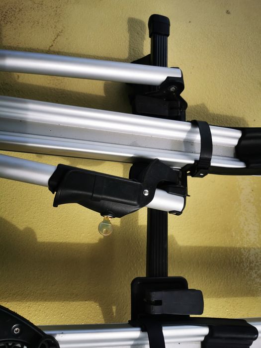 Bagażnik rowerowy dachowy na 3 rowery