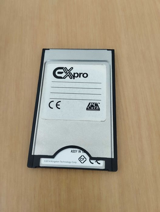 Cartao de música para mercedes