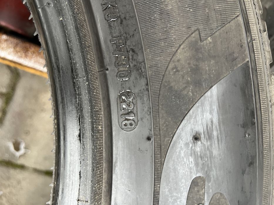 Шини резина зима 235 60 R18 Pirelli 2018р протектор 6.2мм